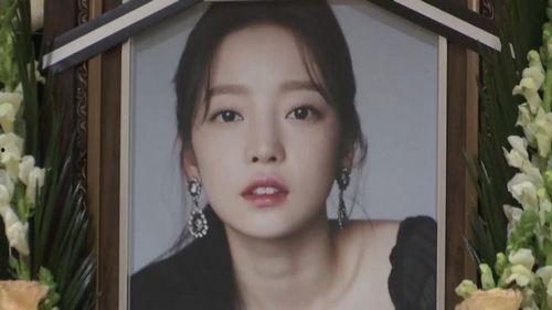 网红吃瓜ai换脸,揭秘虚拟与现实交错的新奇体验